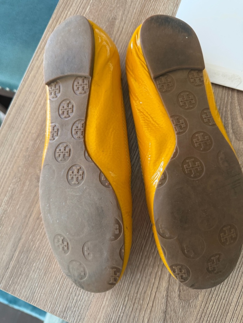 Tory Burch Mustard Yellow Logo Round-Toe Ballet Flats - Picture 5 of 10